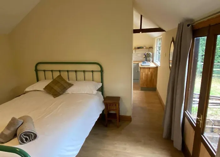 Orchard Cabin Herefordshire Wye Valley